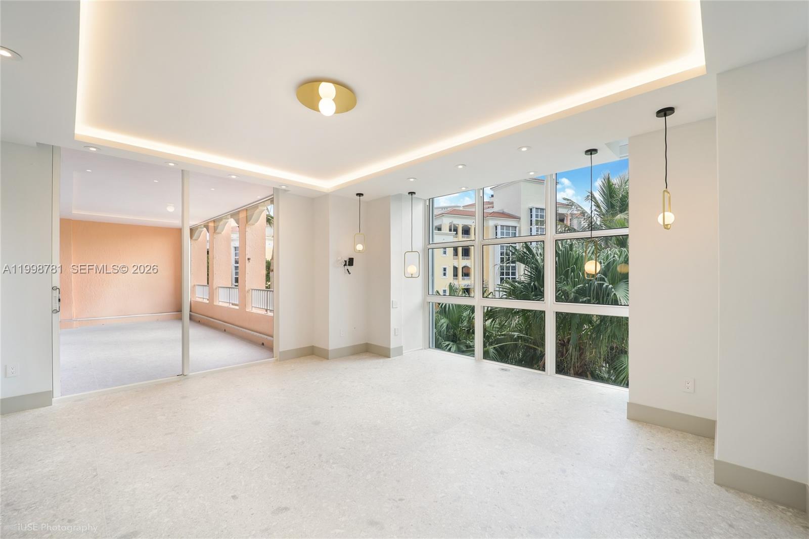 737 Crandon Blvd #301 Key Biscayne, FL 33149
