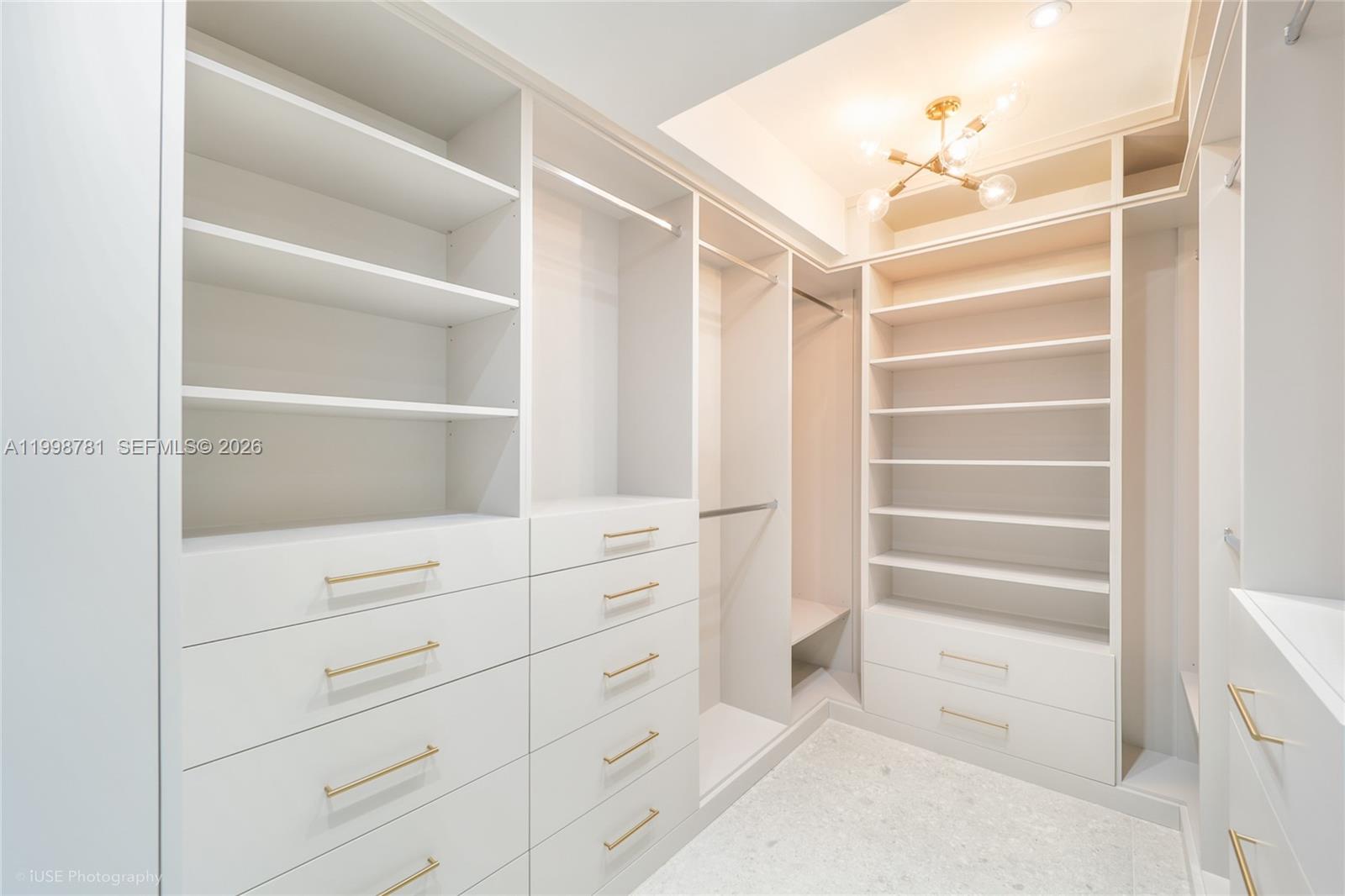 737 Crandon Blvd #301 Key Biscayne, FL 33149