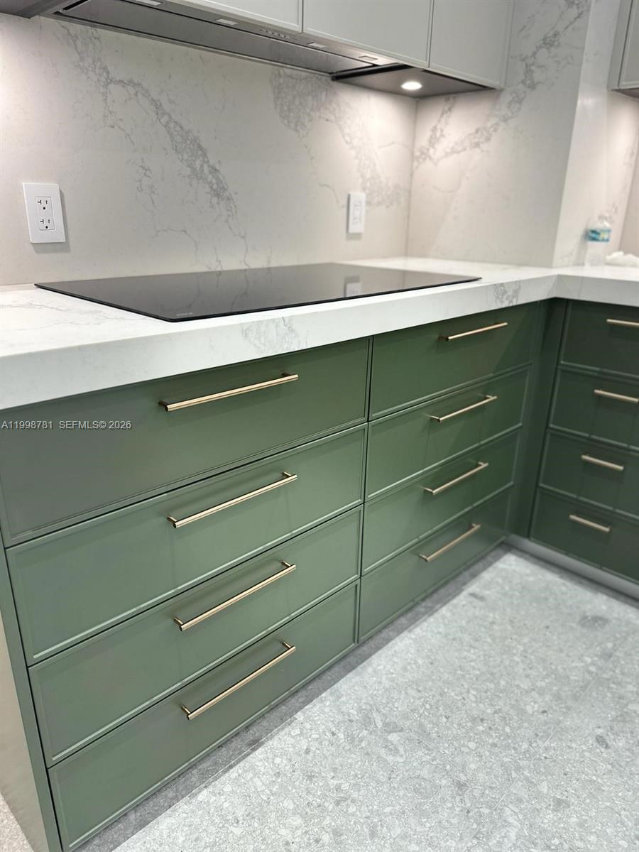 737 Crandon Blvd #301 Key Biscayne, FL 33149
