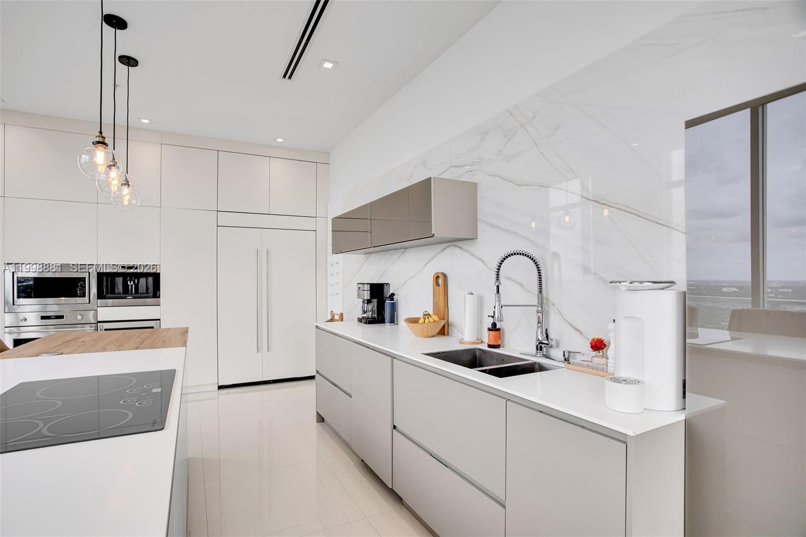 3301 NE 1st Ave #PH-2 Miami, FL 33137