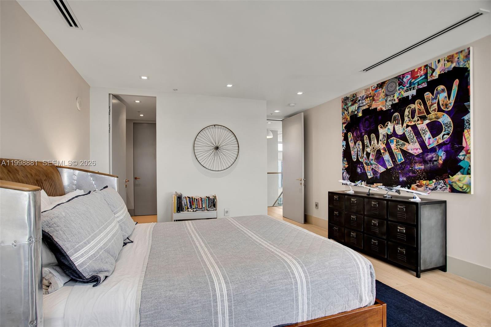 3301 NE 1st Ave #PH-2 Miami, FL 33137