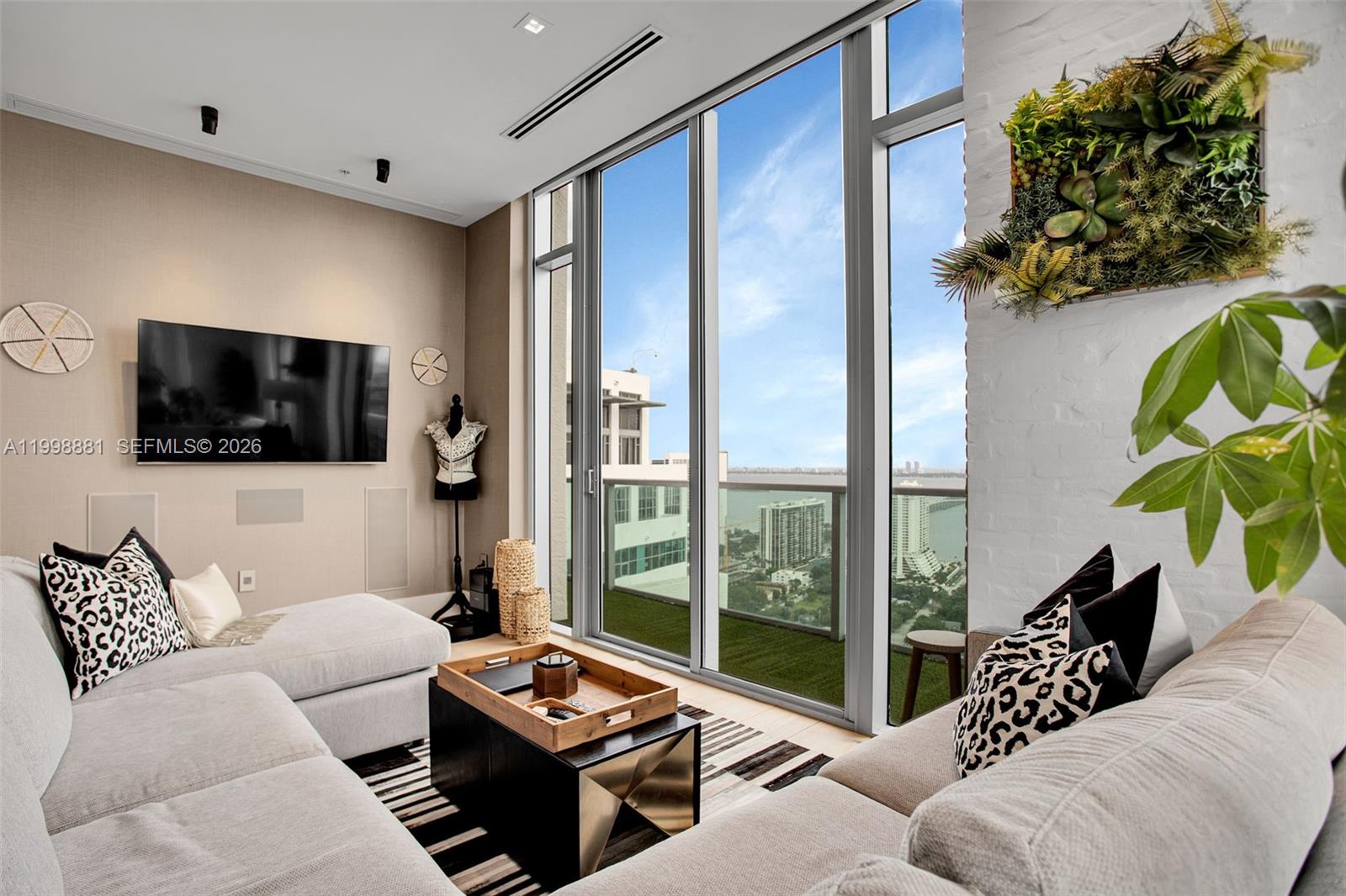 3301 NE 1st Ave #PH-2 Miami, FL 33137