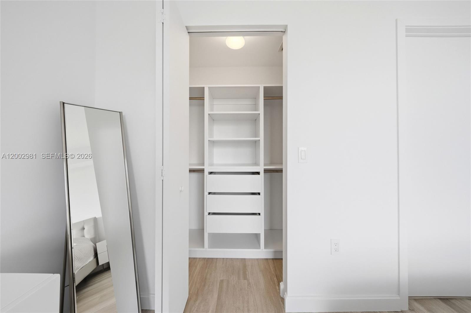 55 SW 9th St #3106 Miami, FL 33130