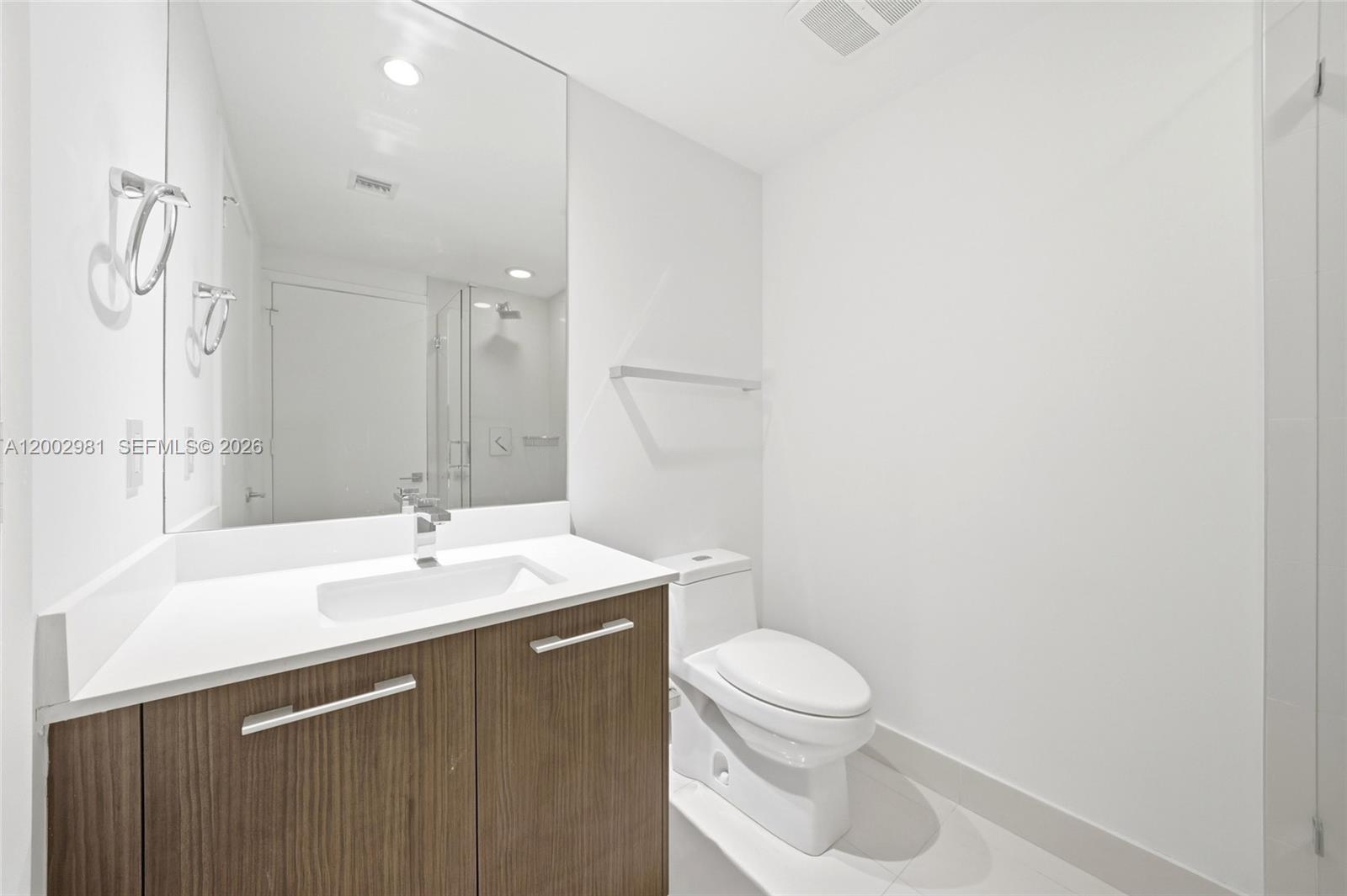 55 SW 9th St #3106 Miami, FL 33130