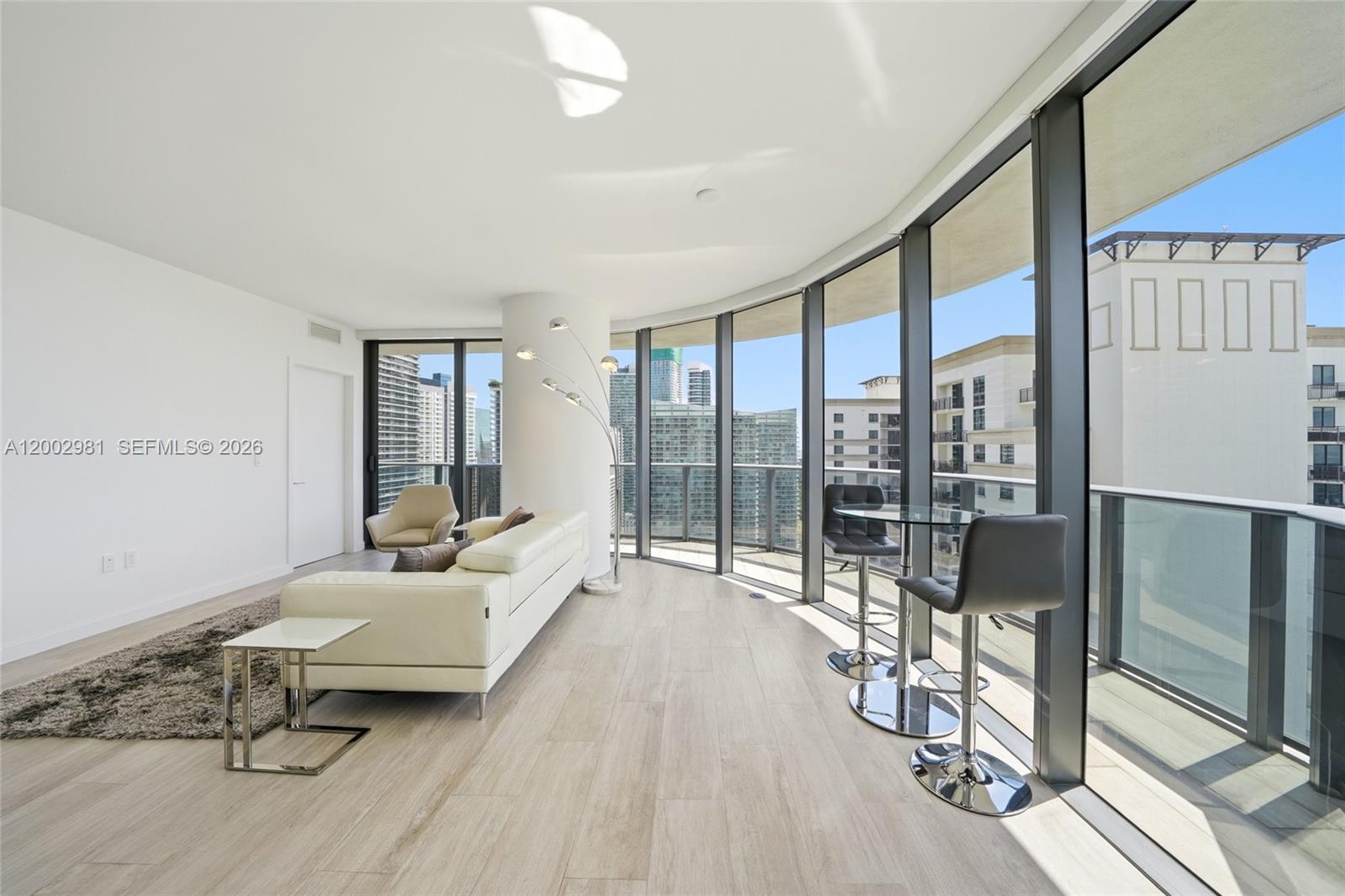 55 SW 9th St #3106 Miami, FL 33130