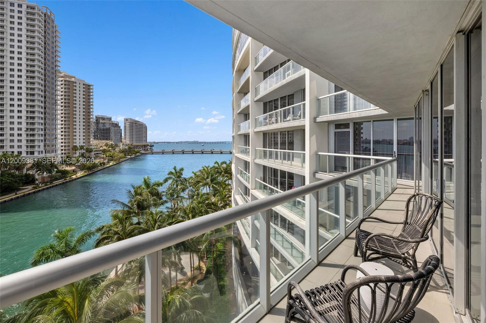 465 Brickell Ave #701 Miami, FL 33131