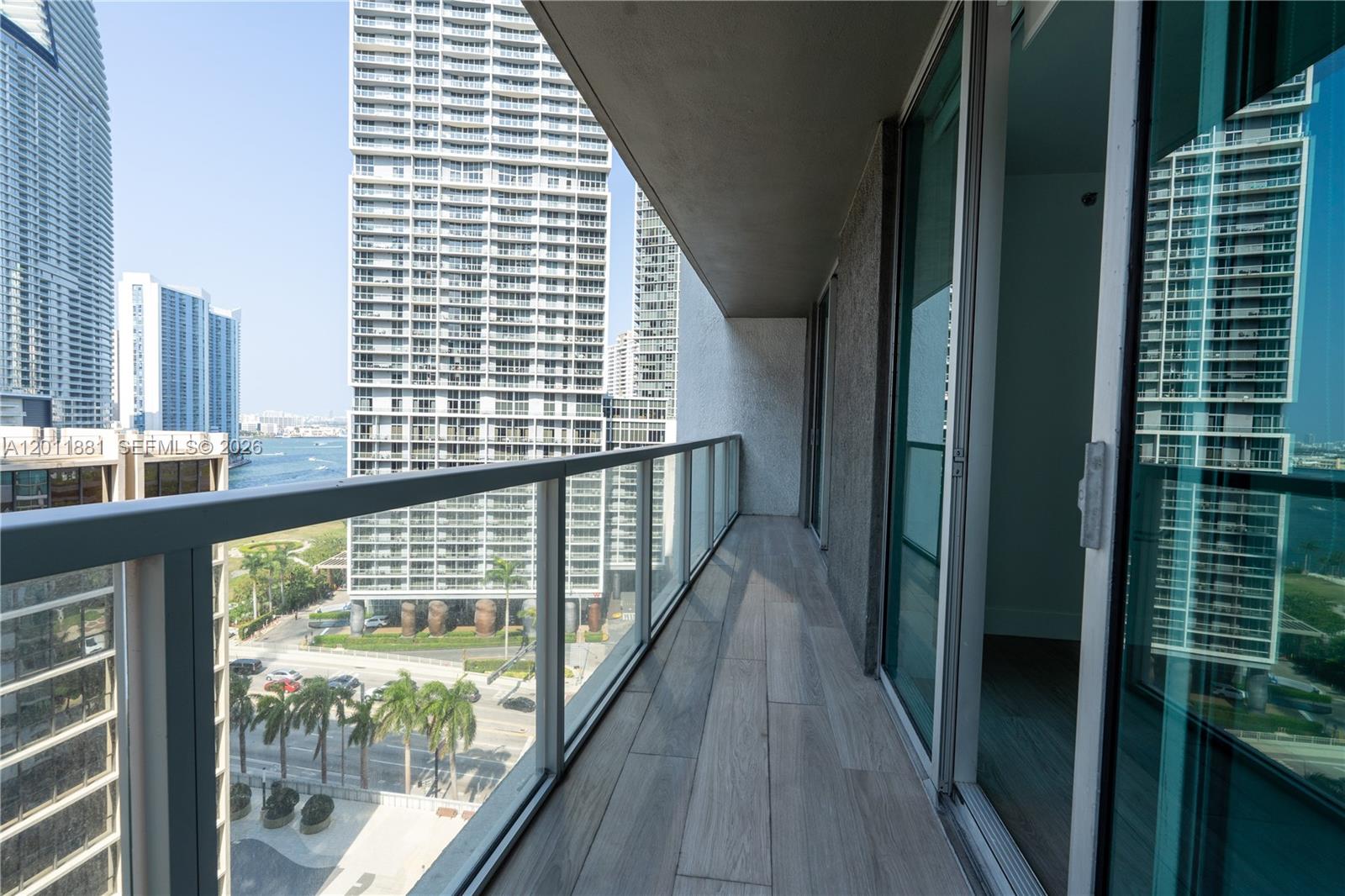 image 500 Brickell East20