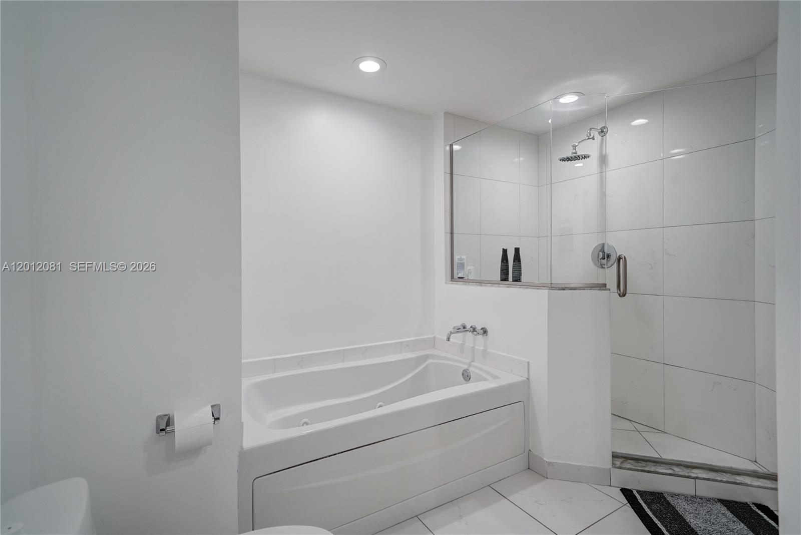 image 500 Brickell East8