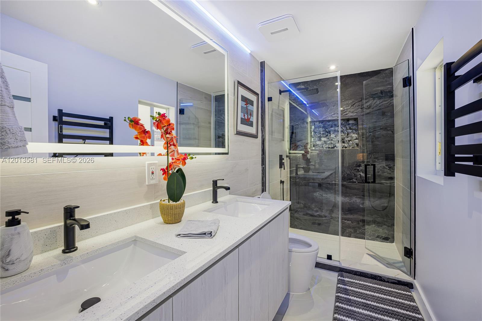 2406 Gulfstream Ln Fort Lauderdale, FL 33312