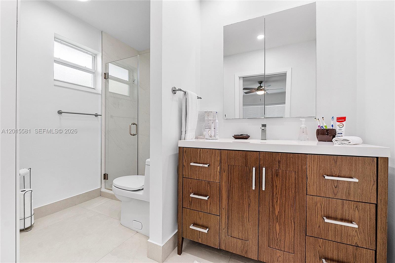 301 Hampton Ln Key Biscayne, FL 33149