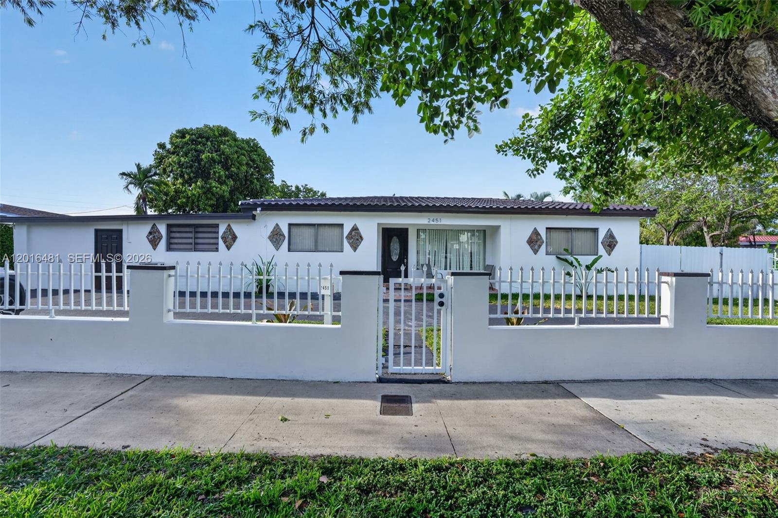 2451 NW 11th St
