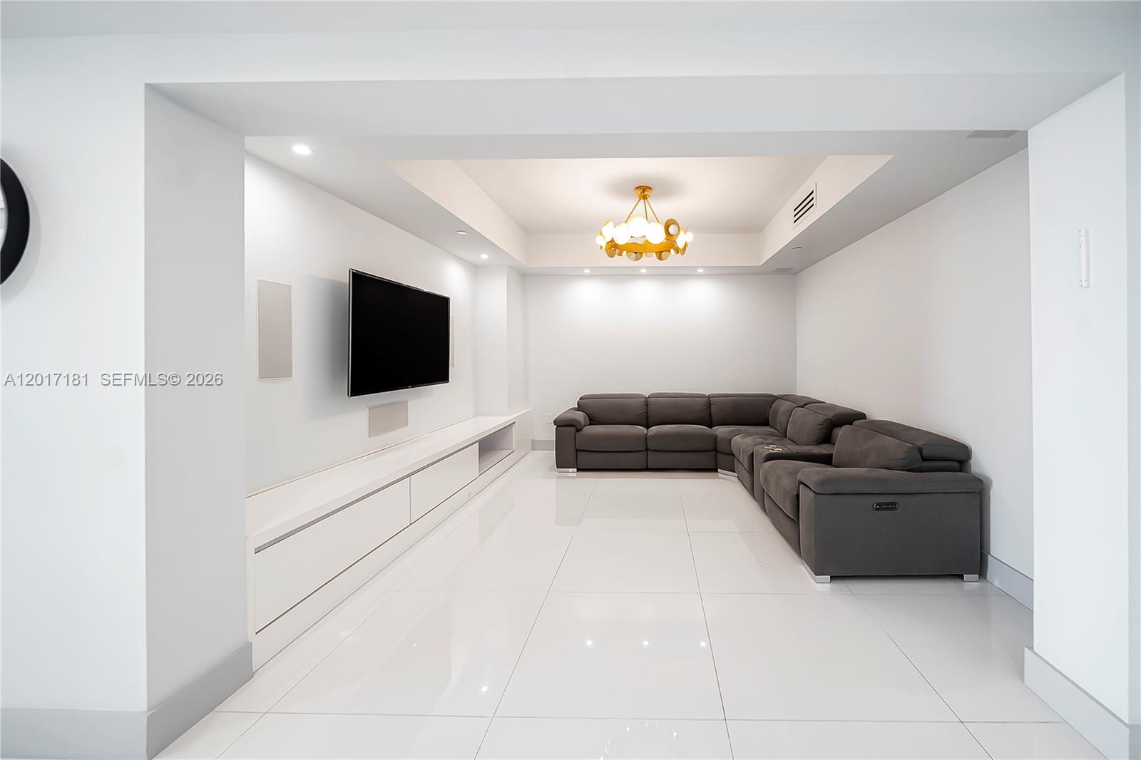 3301 NE 183rd St #1209 Aventura, FL 33160