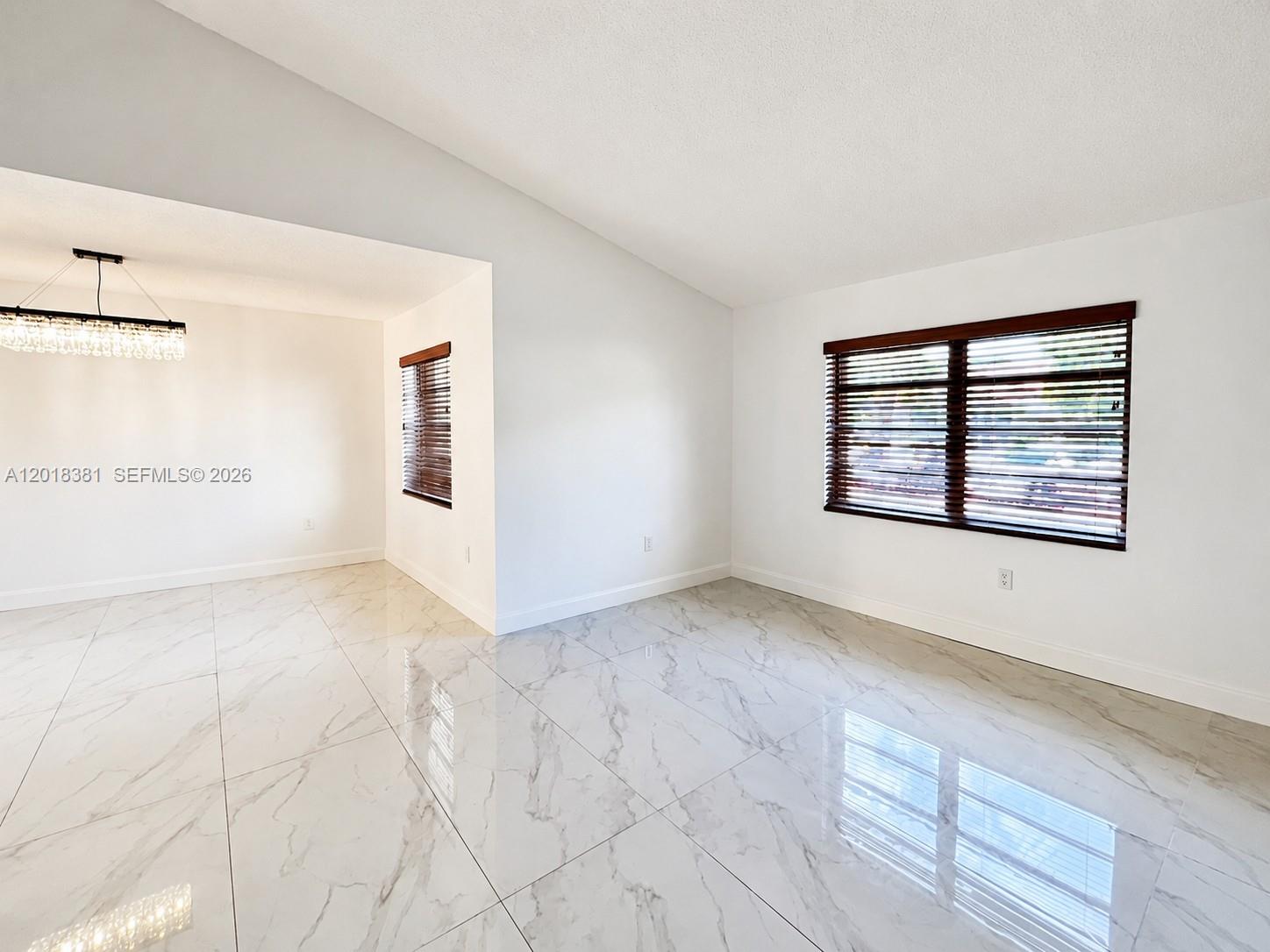 9123 SW 112th Ct Miami, FL 33176