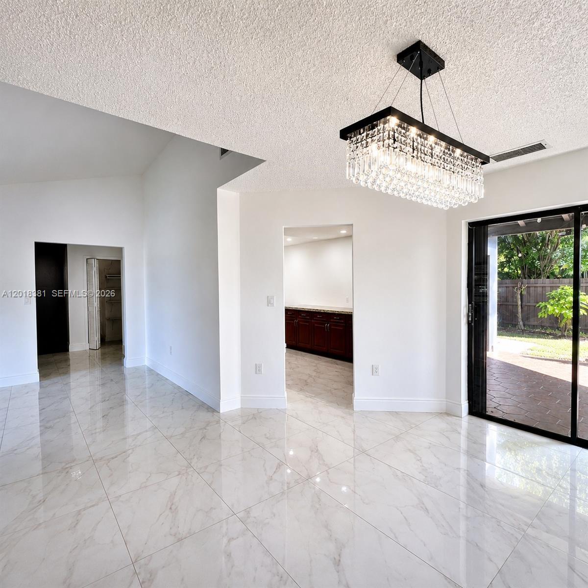 9123 SW 112th Ct Miami, FL 33176