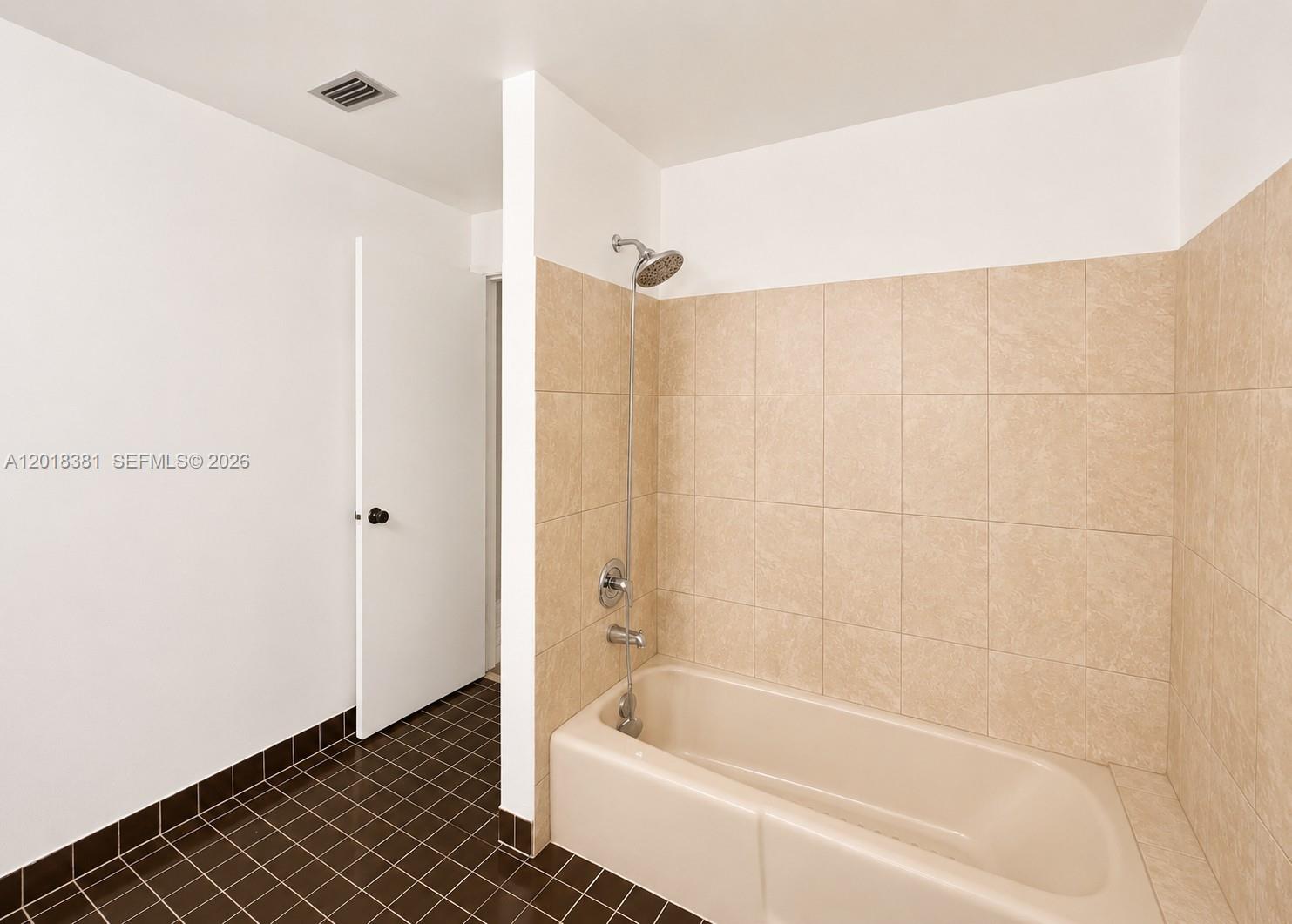 9123 SW 112th Ct Miami, FL 33176
