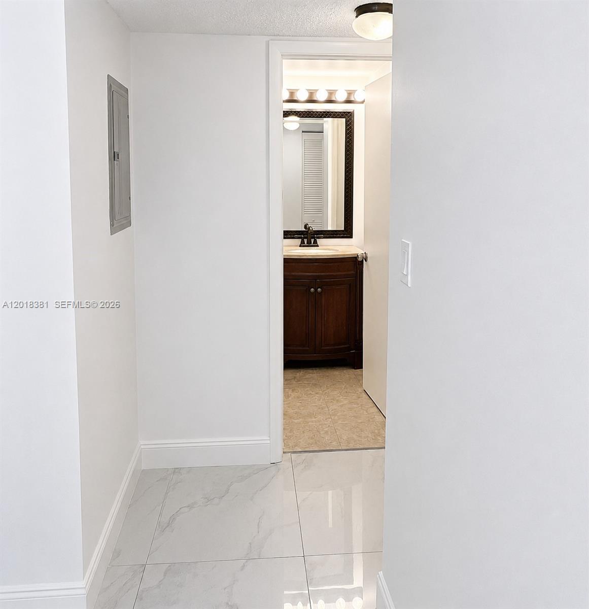 9123 SW 112th Ct Miami, FL 33176