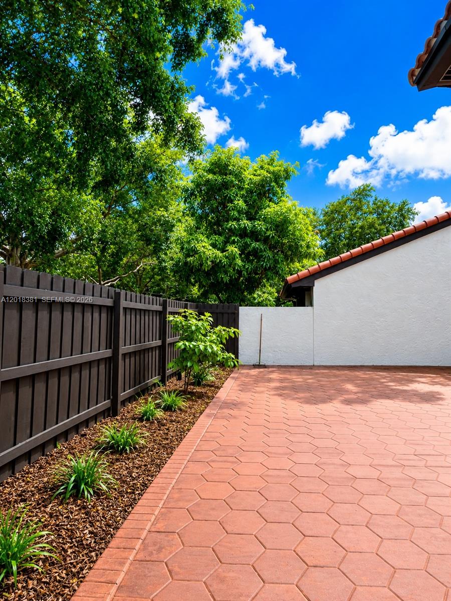 9123 SW 112th Ct Miami, FL 33176