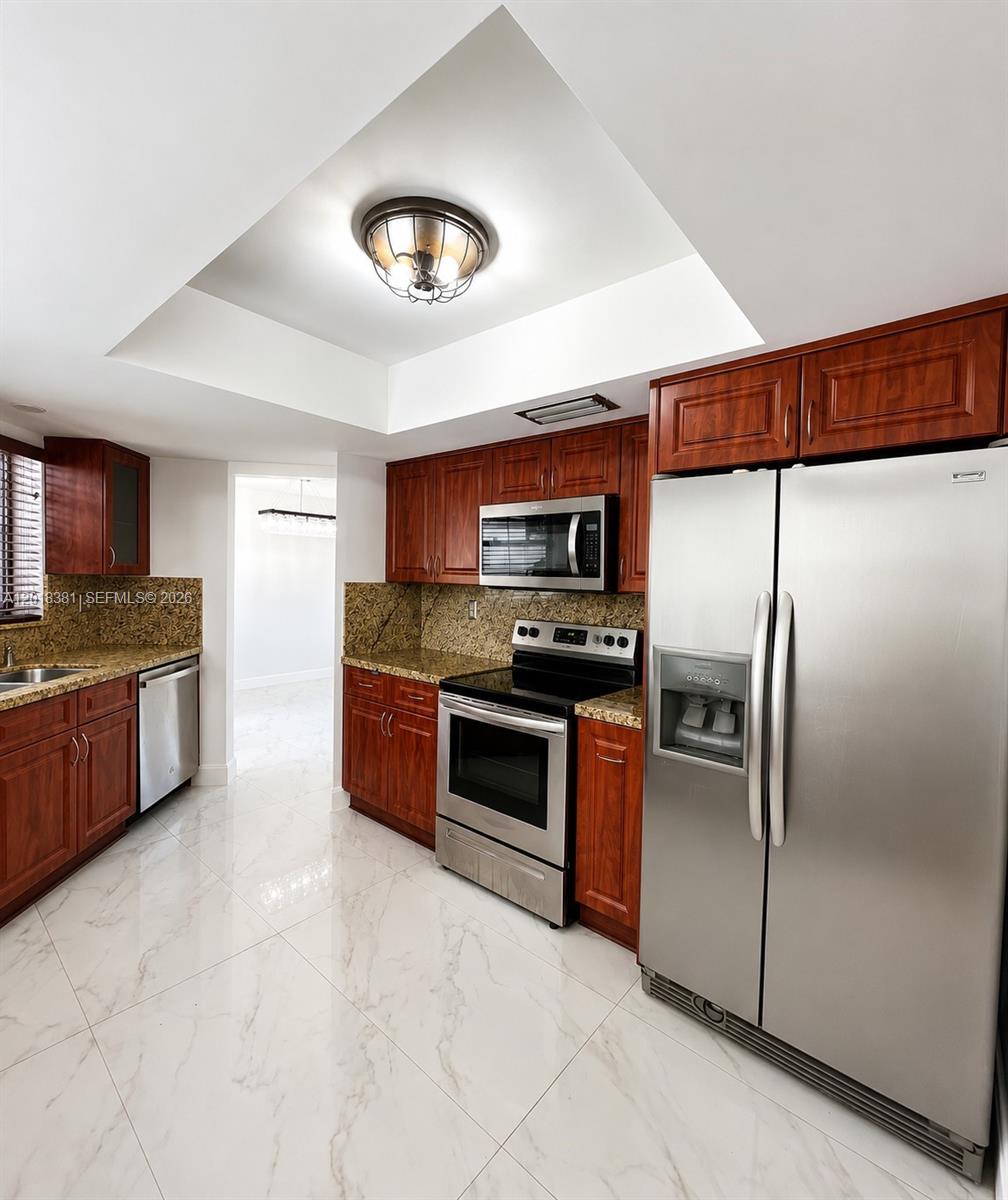 9123 SW 112th Ct Miami, FL 33176