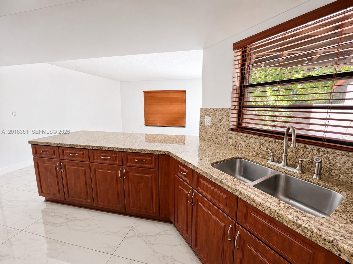9123 SW 112th Ct Miami, FL 33176