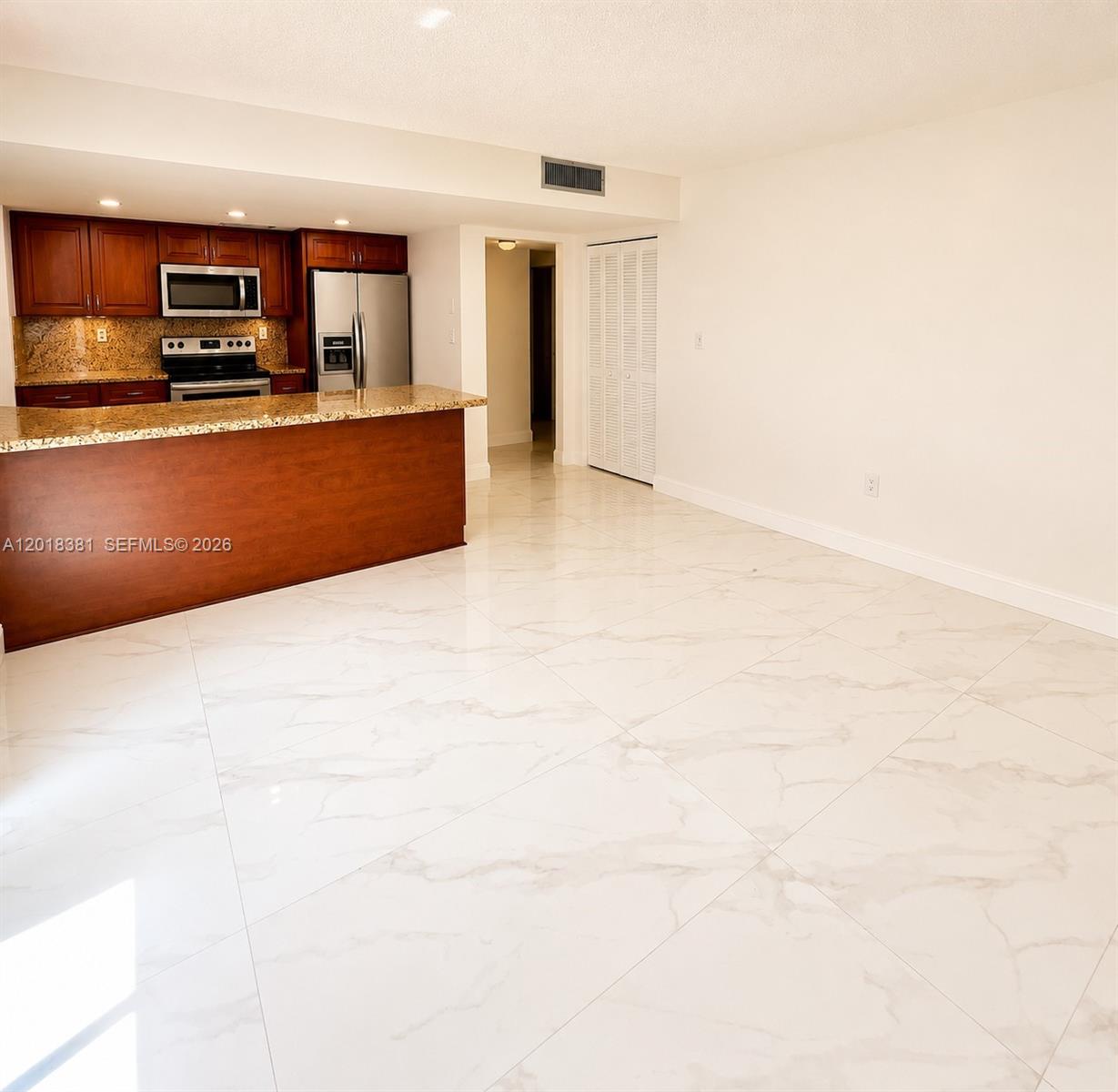 9123 SW 112th Ct Miami, FL 33176