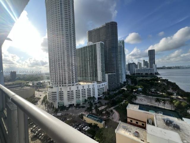 1717 N Bayshore Dr #A-2136 Miami, FL 33132