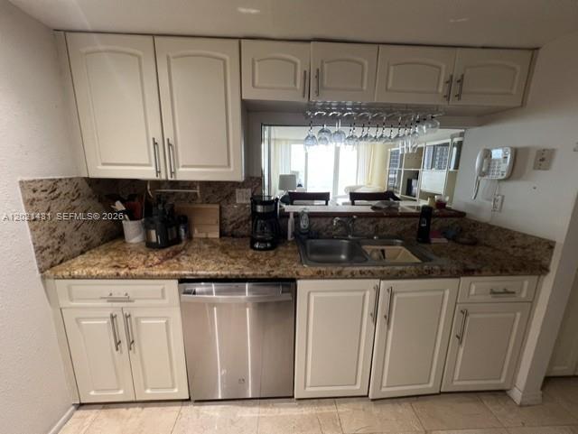 1717 N Bayshore Dr #A-2136 Miami, FL 33132