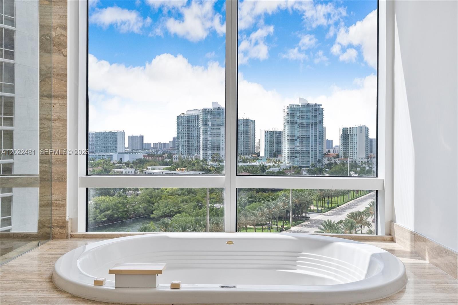 image Trump Tower II33