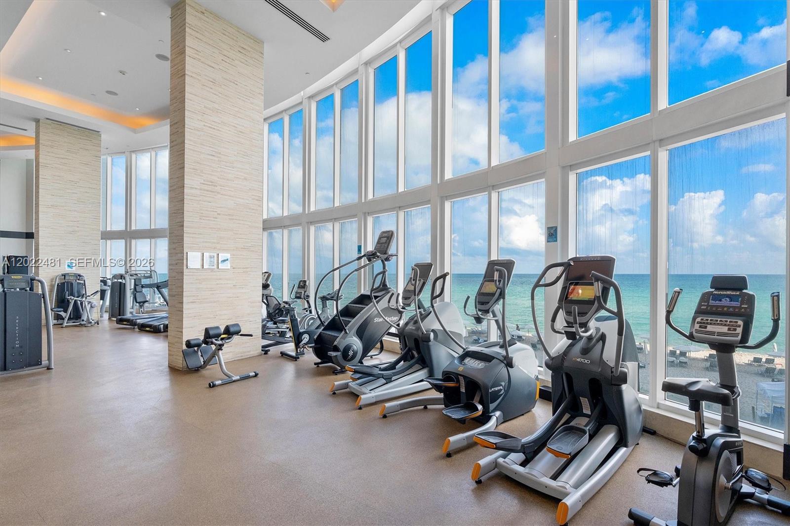 image Trump Tower II43