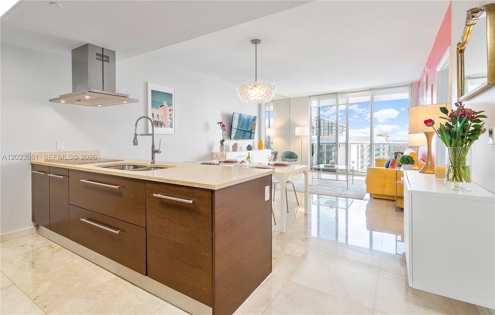 485 Brickell Ave #4206 Miami, FL 33131