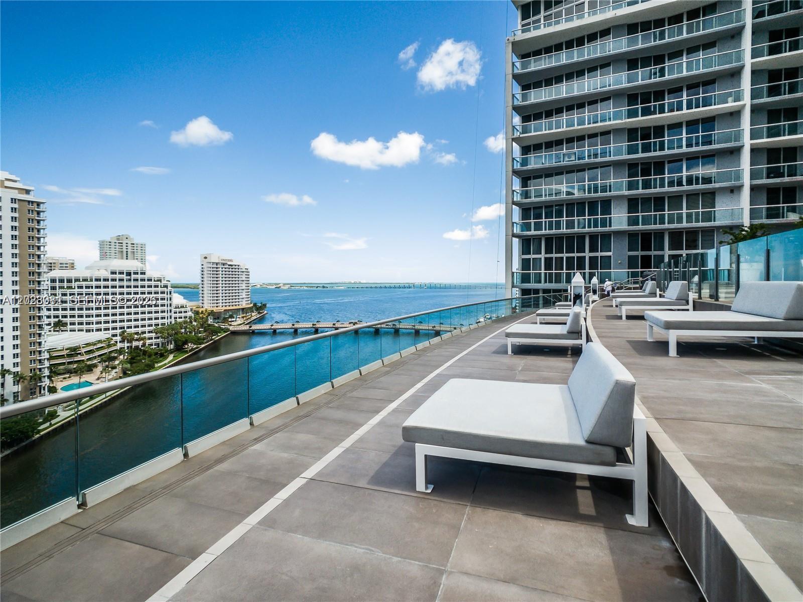 485 Brickell Ave #4206 Miami, FL 33131