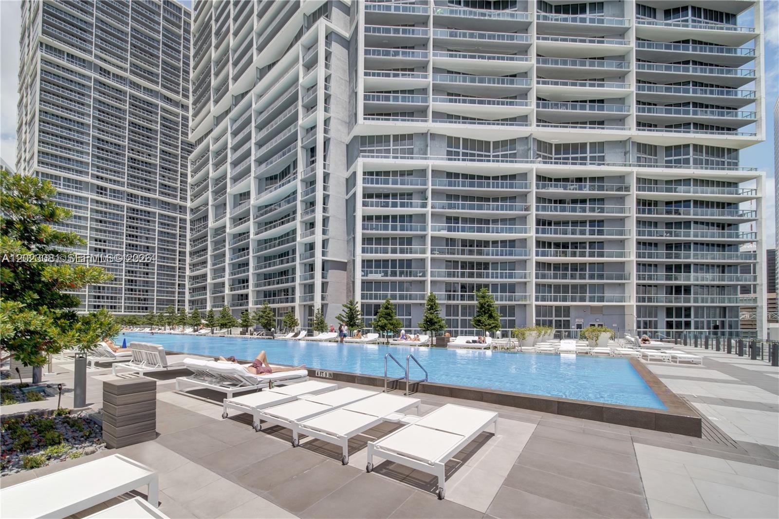 485 Brickell Ave #4206 Miami, FL 33131