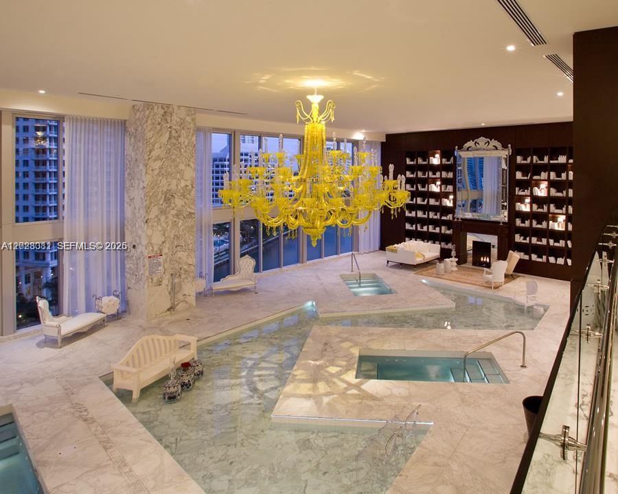 485 Brickell Ave #4206 Miami, FL 33131