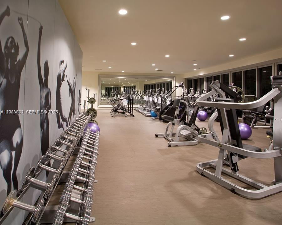 485 Brickell Ave #4206 Miami, FL 33131