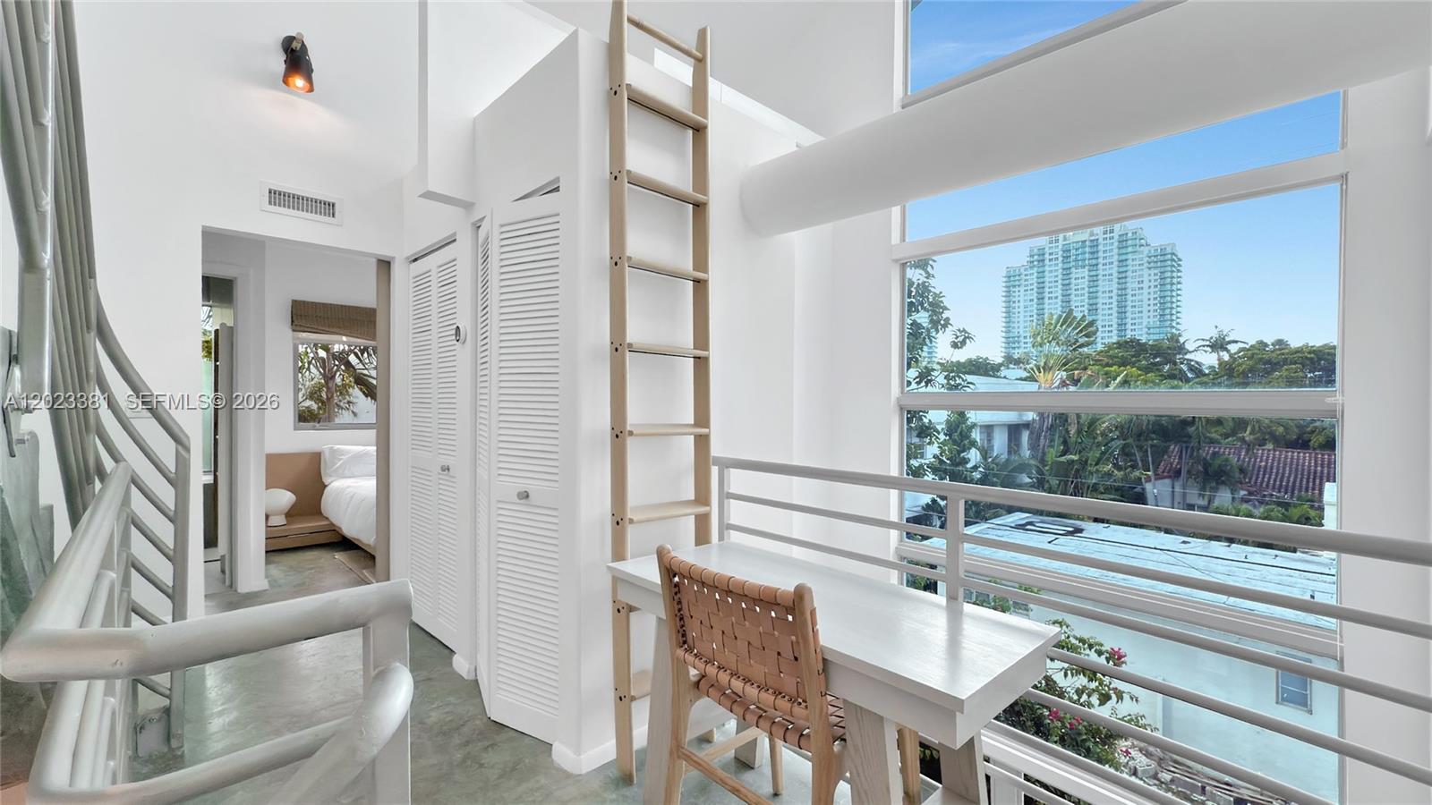 734 Michigan Ave #7 Miami Beach, FL 33139