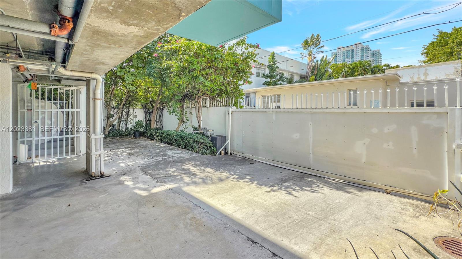 734 Michigan Ave #7 Miami Beach, FL 33139