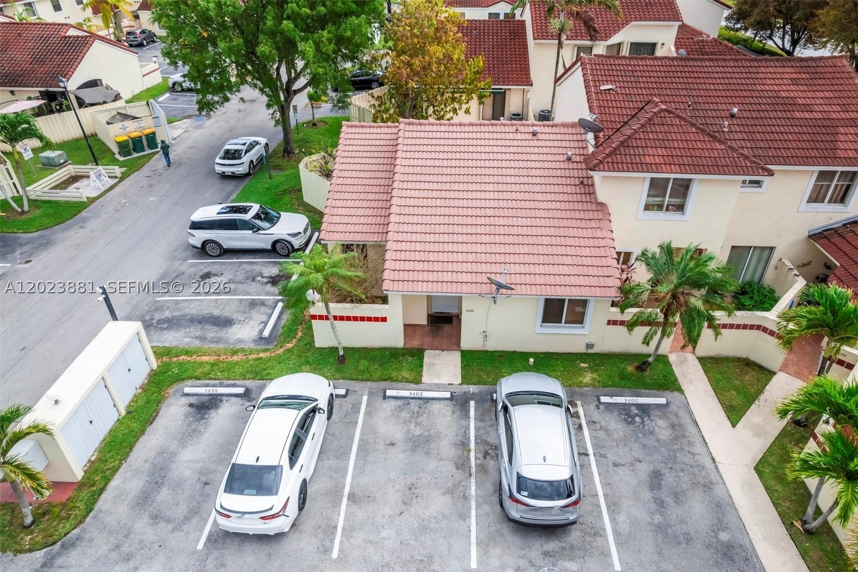 3400 San Remo Cir