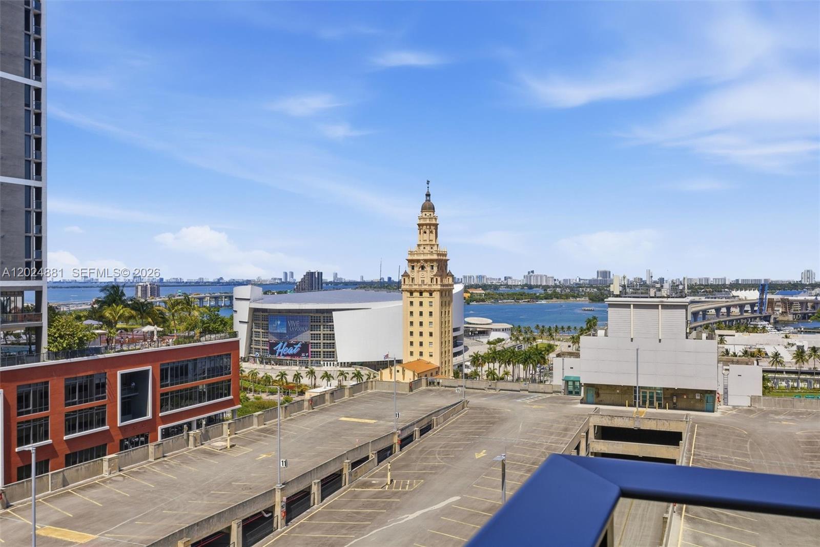 121 NE 5th St #1712 Miami, FL 33132