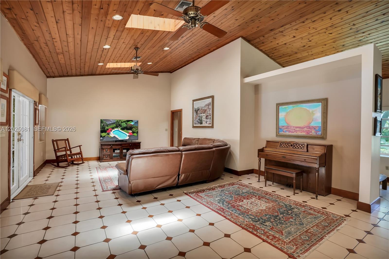 9861 SW 130th St Miami, FL 33176