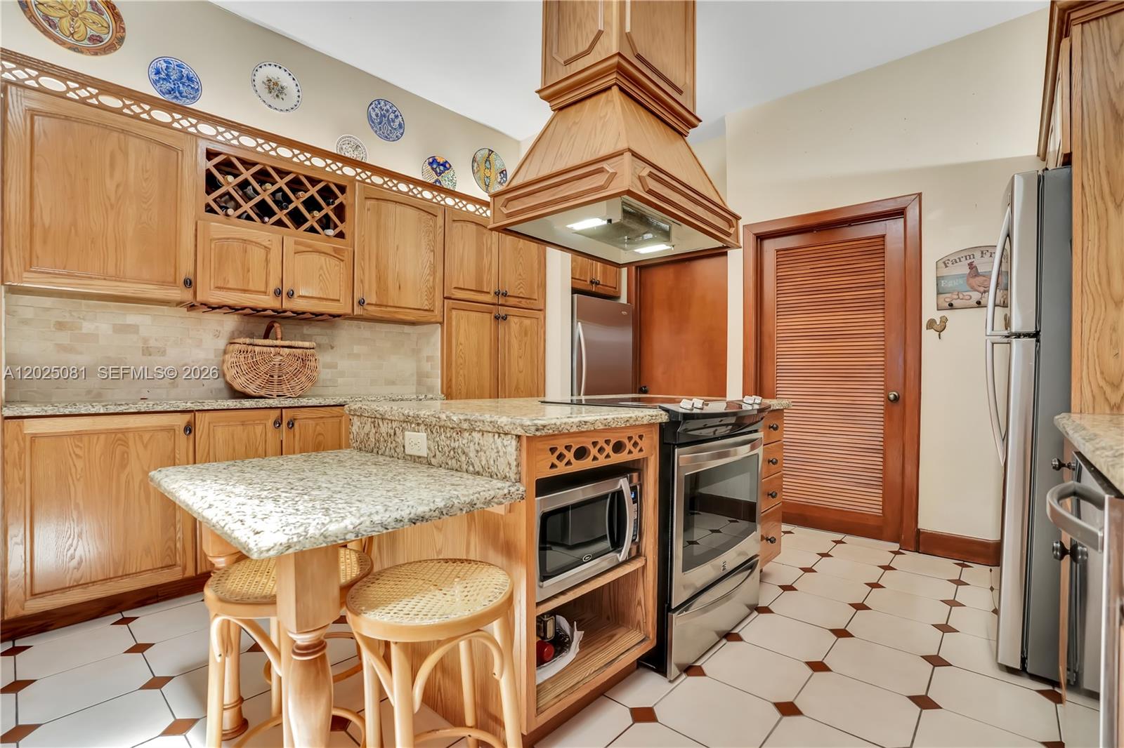 9861 SW 130th St Miami, FL 33176