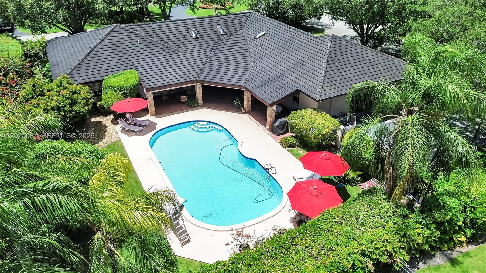 9861 SW 130th St Miami, FL 33176