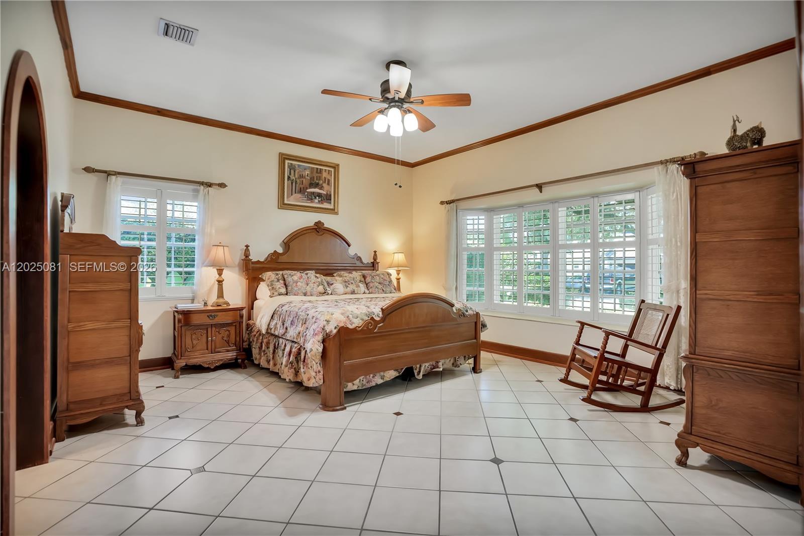 9861 SW 130th St Miami, FL 33176