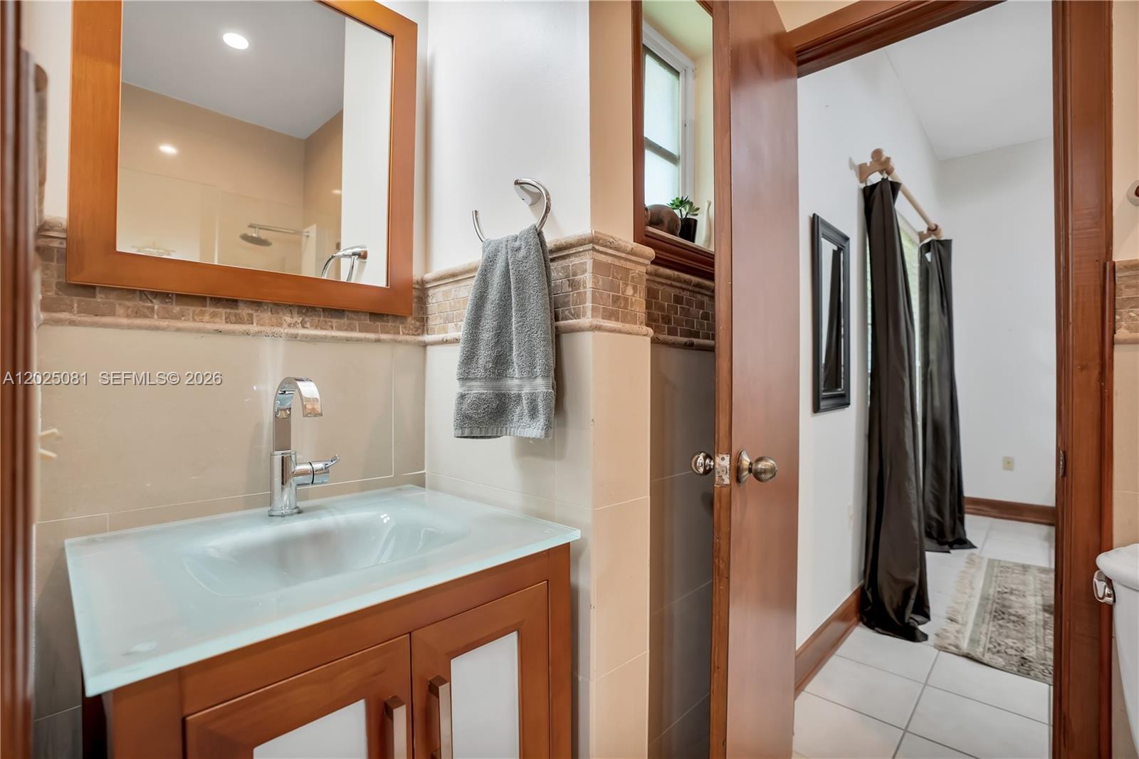 9861 SW 130th St Miami, FL 33176