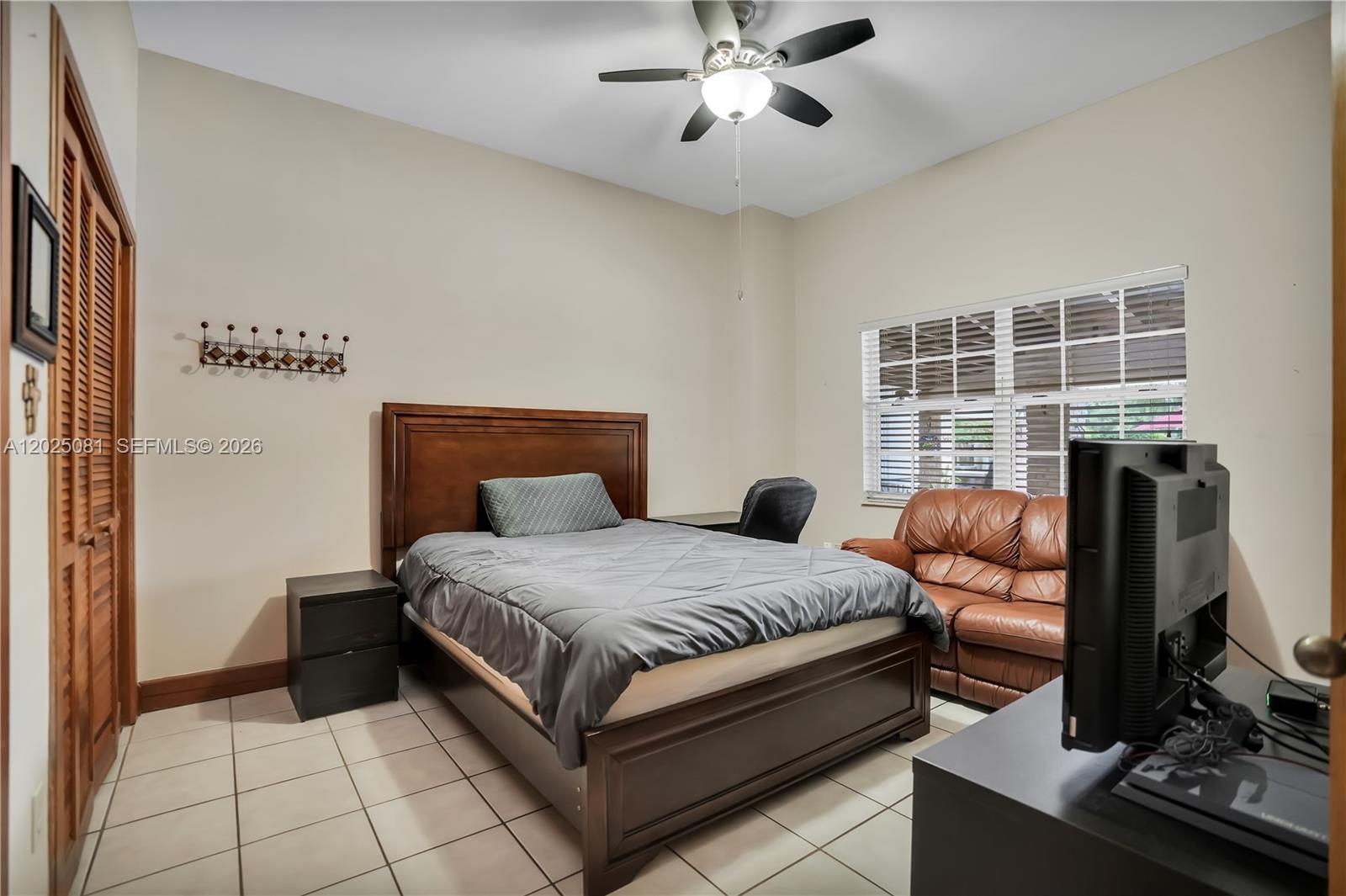 9861 SW 130th St Miami, FL 33176