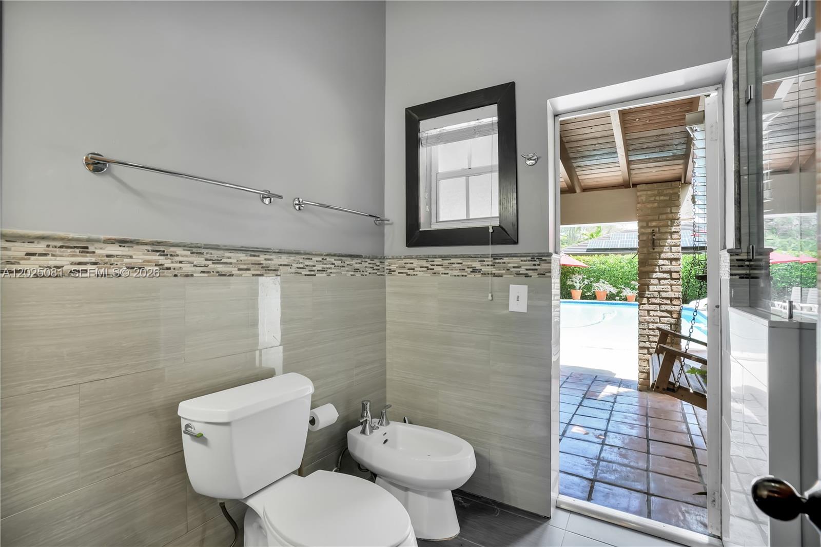 9861 SW 130th St Miami, FL 33176