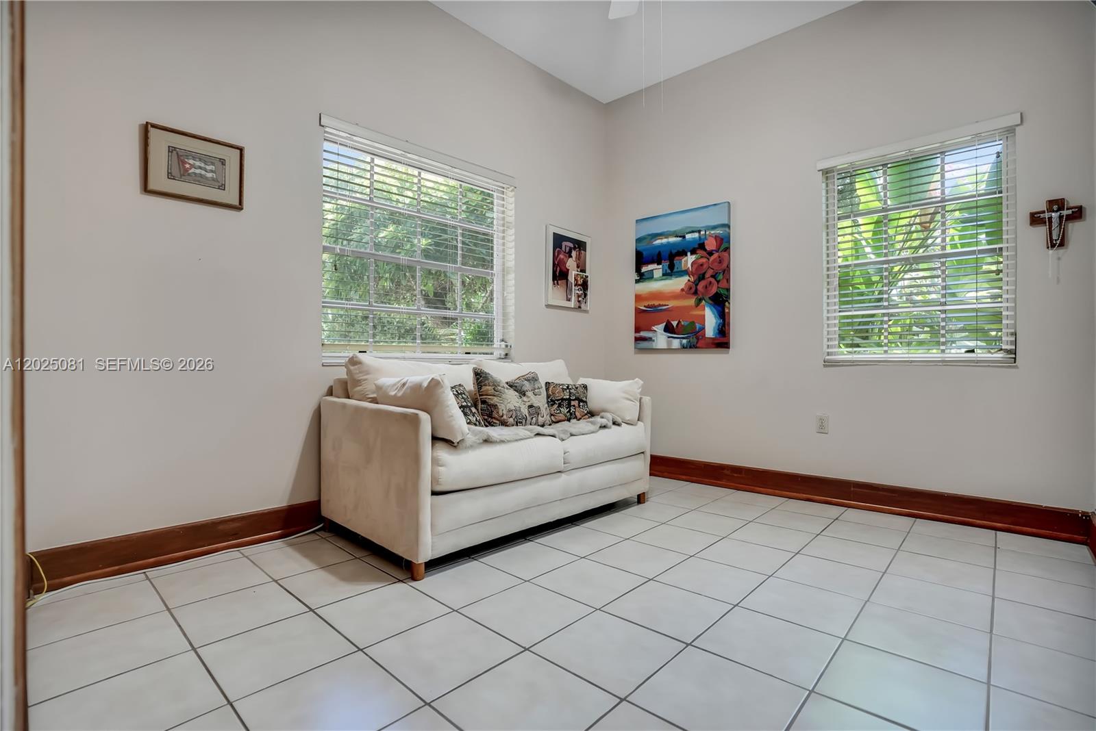 9861 SW 130th St Miami, FL 33176