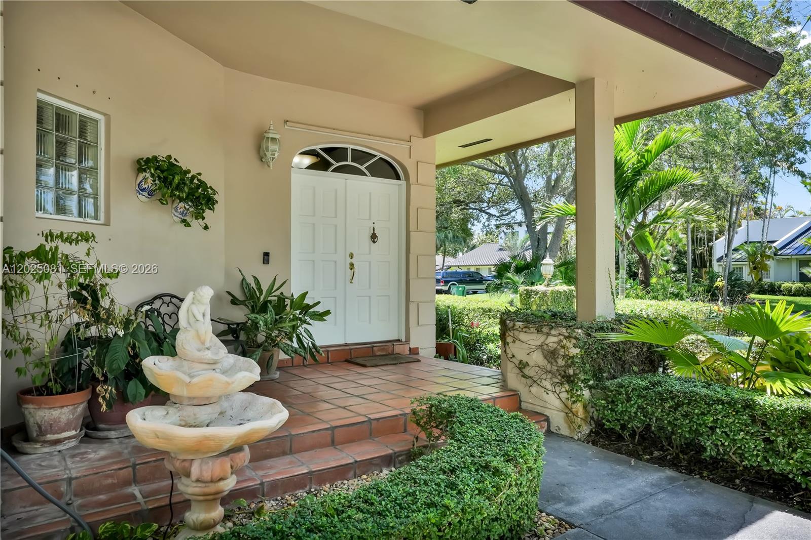 9861 SW 130th St Miami, FL 33176
