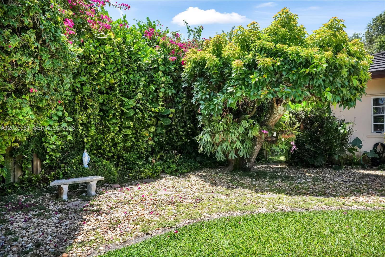 9861 SW 130th St Miami, FL 33176