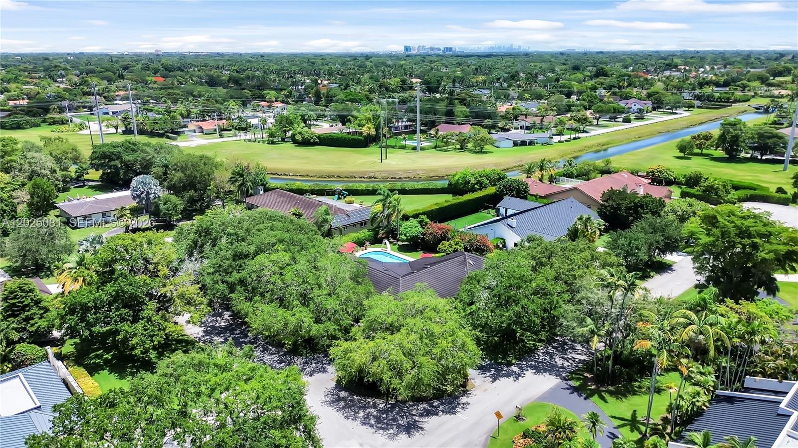 9861 SW 130th St Miami, FL 33176