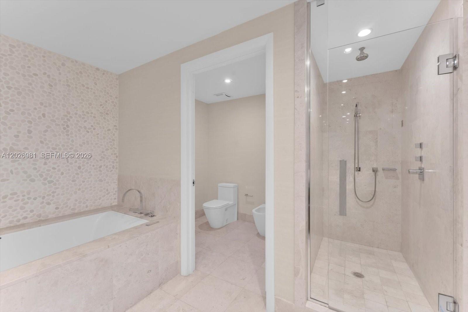 17121 Collins Ave #3905 Sunny Isles Beach, FL 33160