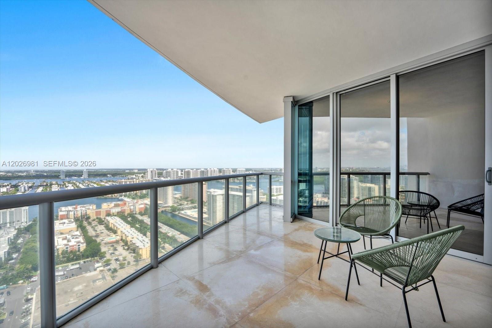 17121 Collins Ave #3905 Sunny Isles Beach, FL 33160